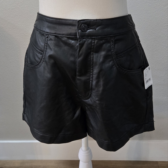 Free People Vegan Leather shorts NWT - Picture 4 of 7